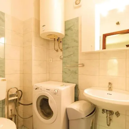 Apartment Frankovici Stara Vala - Istra Tinjan